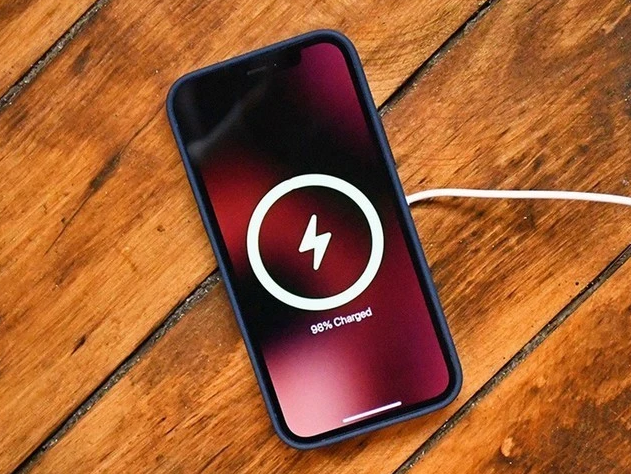 普定苹果手机维修分享iPhone 12可以随便充电吗 